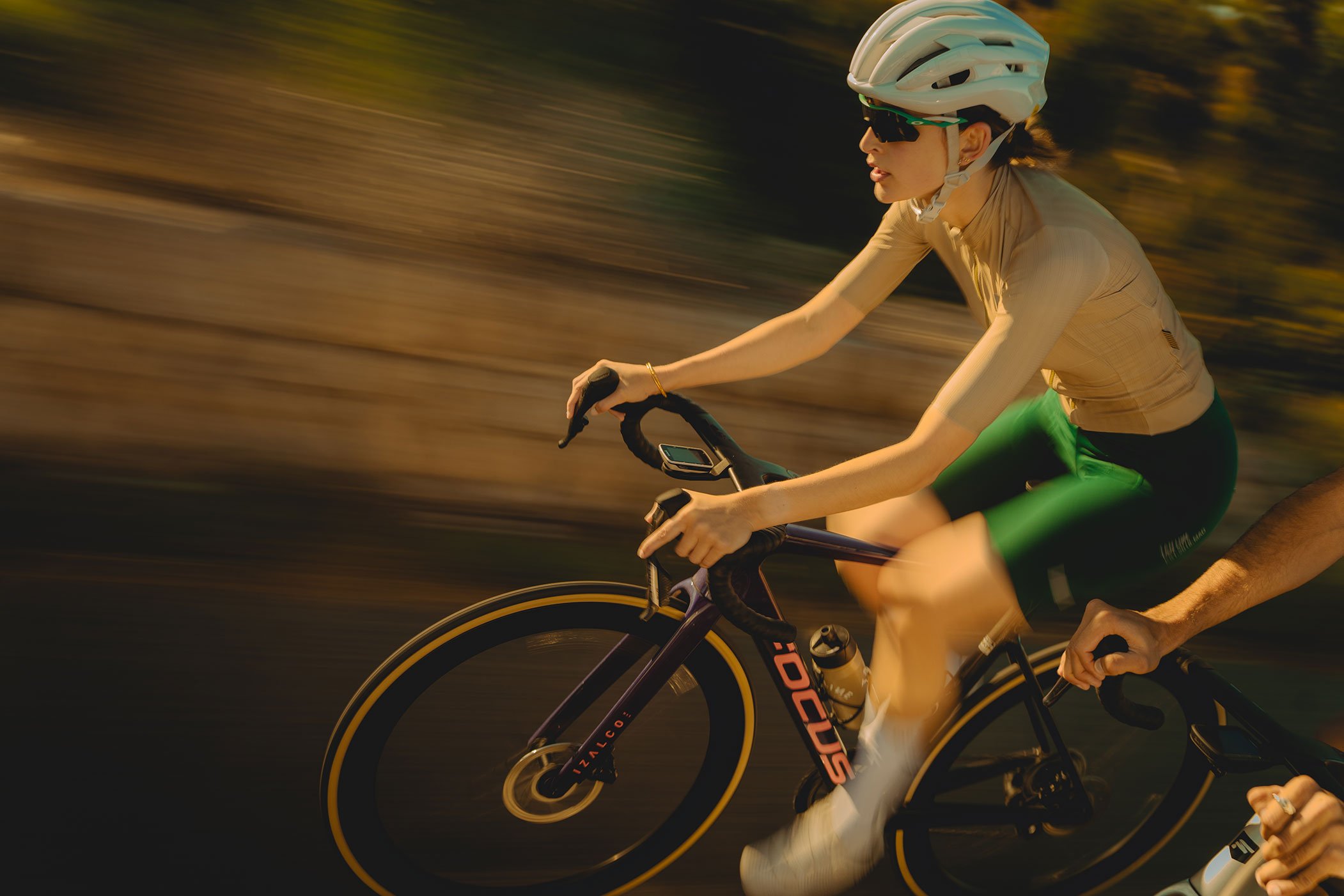 The Aero Road Bike for All Ambitions: FOCUS IZALCO MAX | FOCUS Bikes