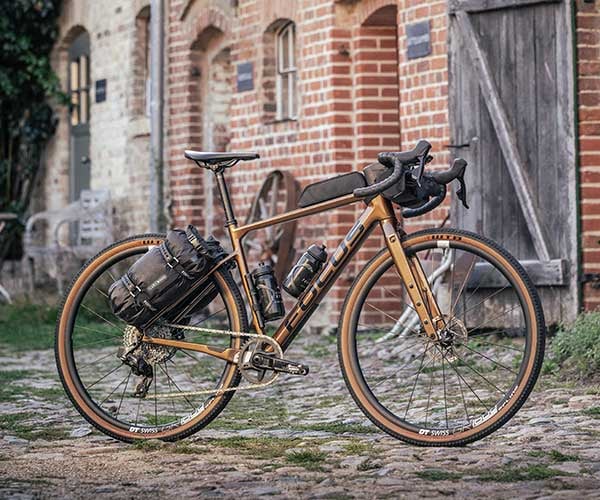 手渡し限定 focus atlas 6.7 グラベルバイク