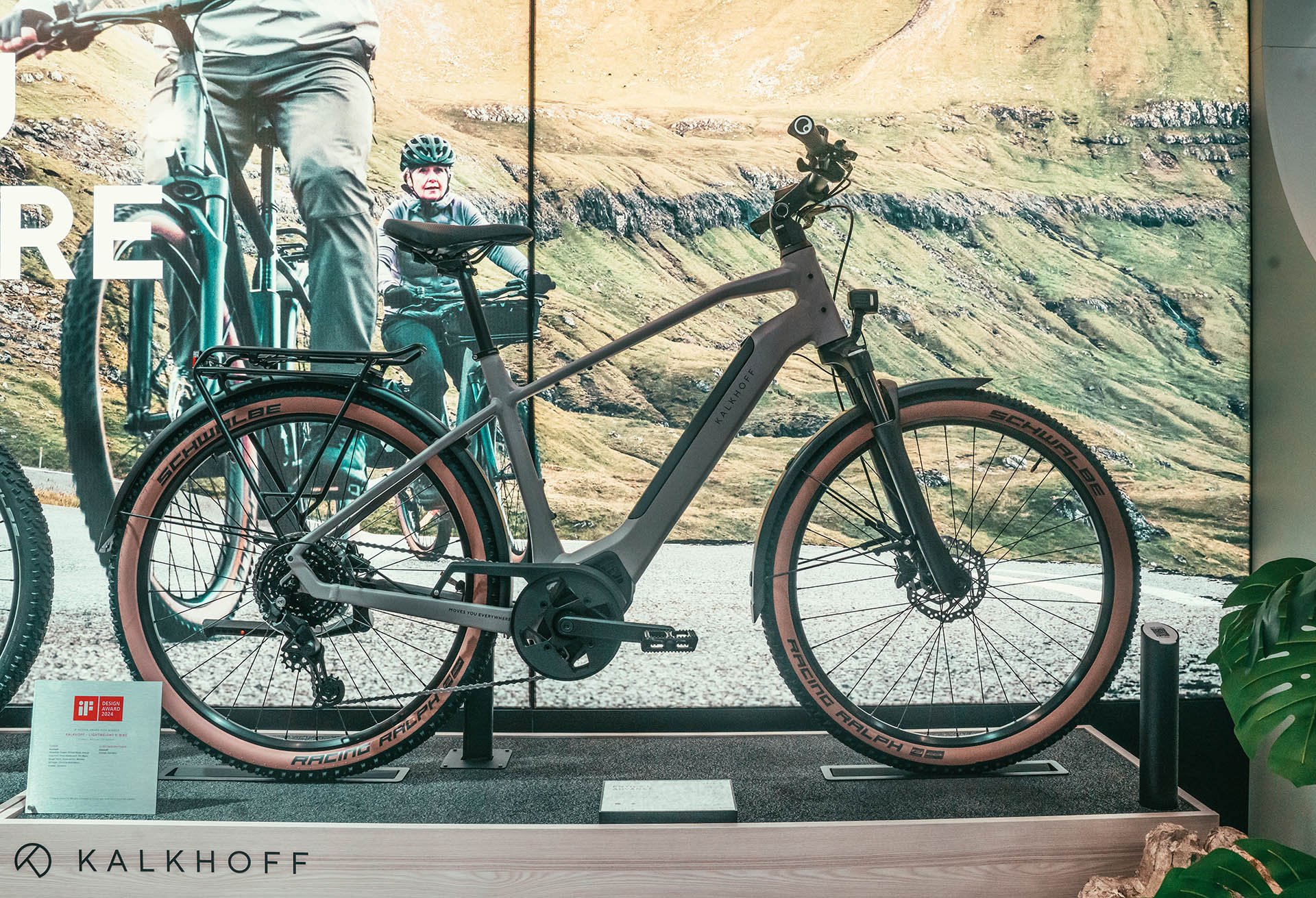 Leichte E-Bikes sind einer der großen Trends der neuen Saison. (Foto: Kalkhoff)