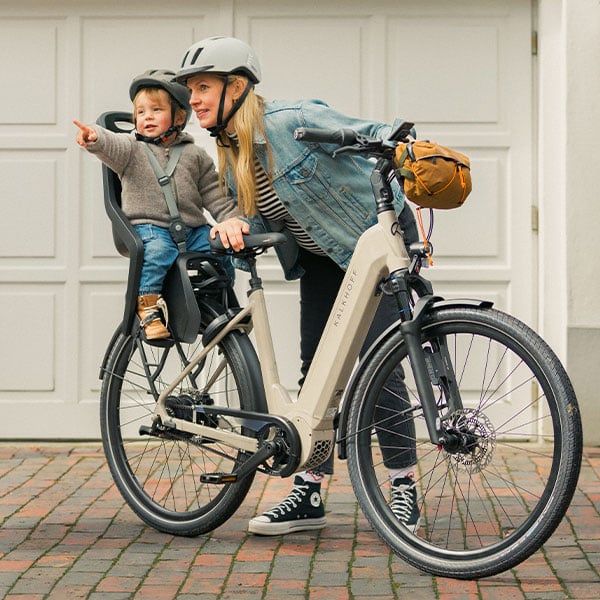 Image 5.B Excite ABS mit Kindersitz