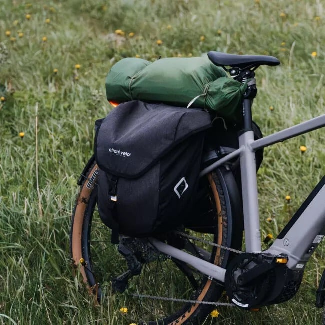Fahrradtasche auf einem Kalkhoff E-Bike