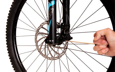 Inbusbouten losdraaien