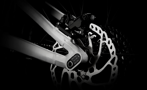 FOCUS FLIP CHIP. Option of changing wheel sizes thanks to FOCUS FLIP CHIP.